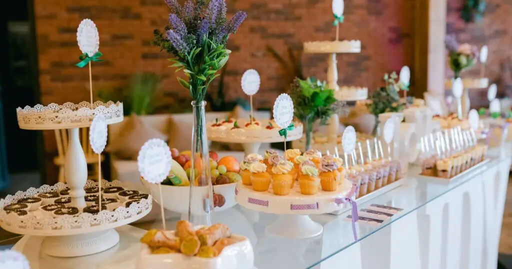 wedding catering desserts (3)