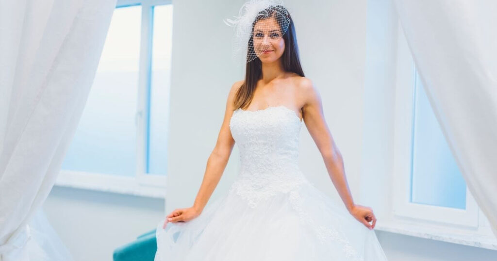 minimalist wedding dress bride